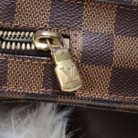 💯 Authentic Louis Vuitton Geronimo Bag🍀 - Picture 11 of 13